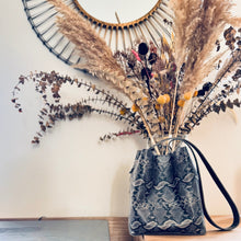 Cargar imagen en el visor de la galería, Cartera de Hombro Gris