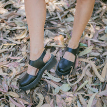 Cargar imagen en el visor de la galería, Bailarin Negro (PRE- ORDER)