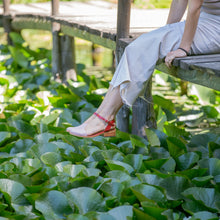 Cargar imagen en el visor de la galería, Tortolita Palo Rosa (PRE-ORDER)