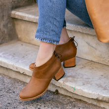 Cargar imagen en el visor de la galería, Trile Tostado (PRE-ORDER)