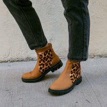 Cargar imagen en el visor de la galería, Peuco Print (PRE-ORDER)