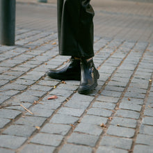 Cargar imagen en el visor de la galería, Peuco Negro (PRE-ORDER)