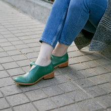 Cargar imagen en el visor de la galería, Yal Verde (PRE-ORDER)