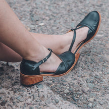 Cargar imagen en el visor de la galería, Chercan Negro (PRE-ORDER)