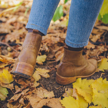 Cargar imagen en el visor de la galería, Codorniz Canela (PRE-ORDER)