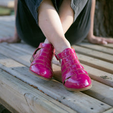 Cargar imagen en el visor de la galería, Rayadito Fucsia (PRE-ORDER)