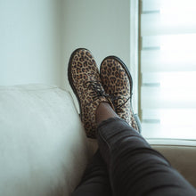 Cargar imagen en el visor de la galería, Negrillo Animal Print (PRE-ORDER)