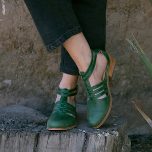 Loica Verde (PRE-ORDER)
