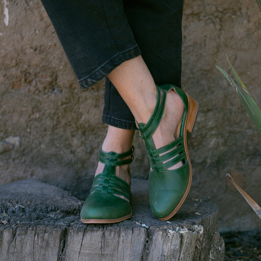Loica Verde (PRE-ORDER)