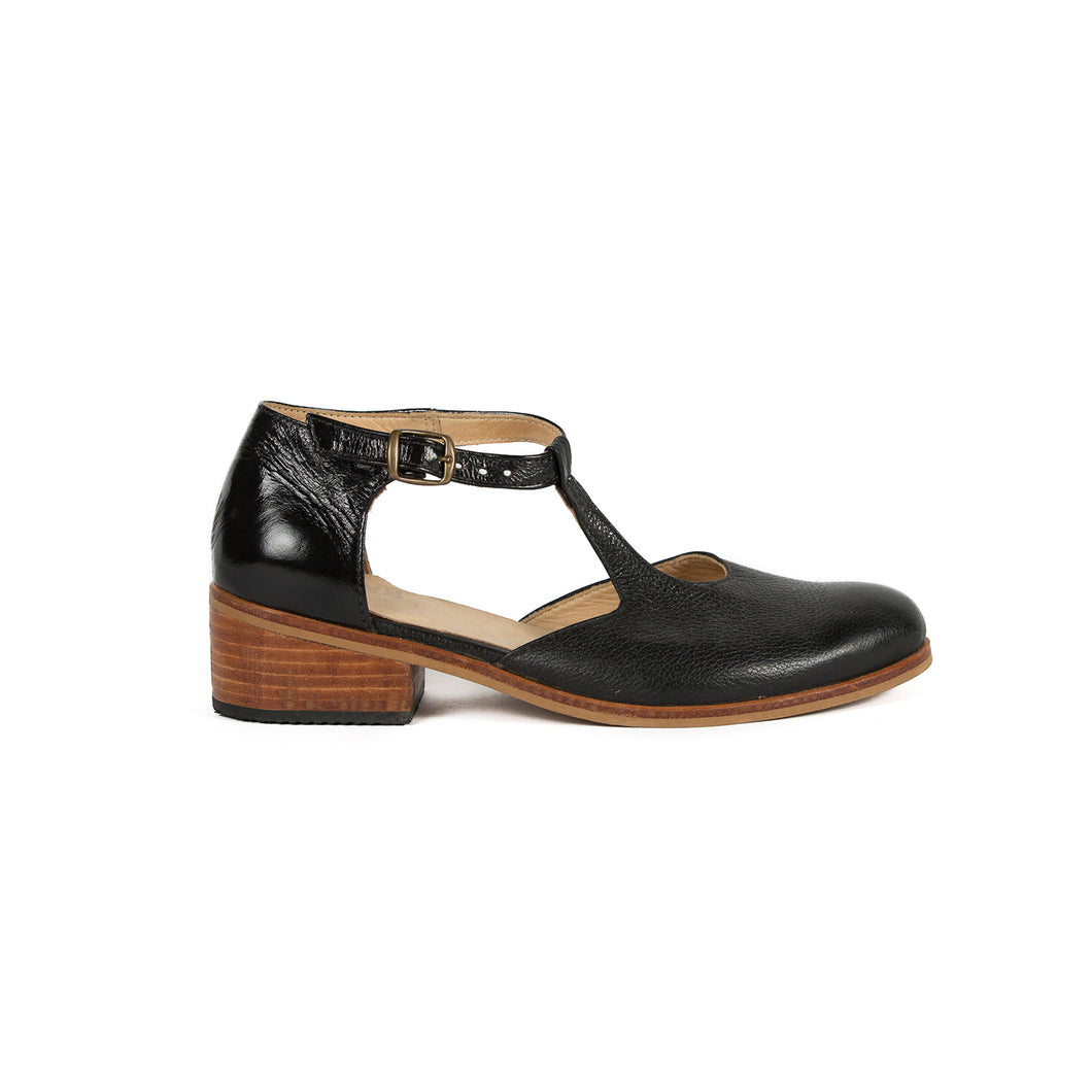 Golondrina Negro (PRE-ORDER)
