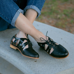 Lile Negro (PRE-ORDER)