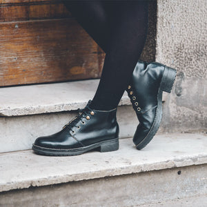 Negrillo (PRE-ORDER)