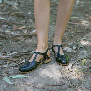 Candelita Charol Negro (PRE-ORDER)