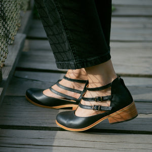 Fiofio Negro (PRE-ORDER)